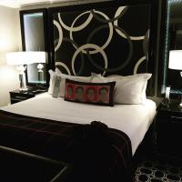 the wonderful Muse Hotel room