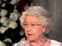 where does the queen stay in Toronto?