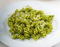 delicious pesto pasta salad